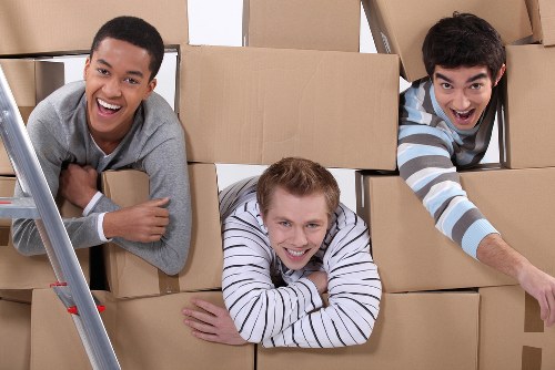 Commercial moving and storage services in Elmstead